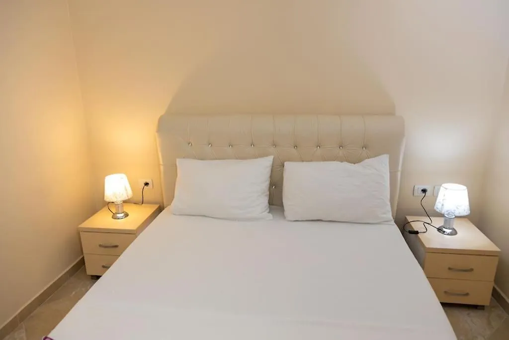 Beachside Comfort Apartment Vlorë Albânia